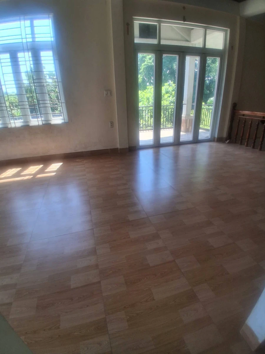 Bán nhà 2 tầng mái Thái lô góc 2 mặt tiền 262,2m2 đường Hoài Thanh, Thủy Xuân, Huế - Ảnh thu nhỏ 4