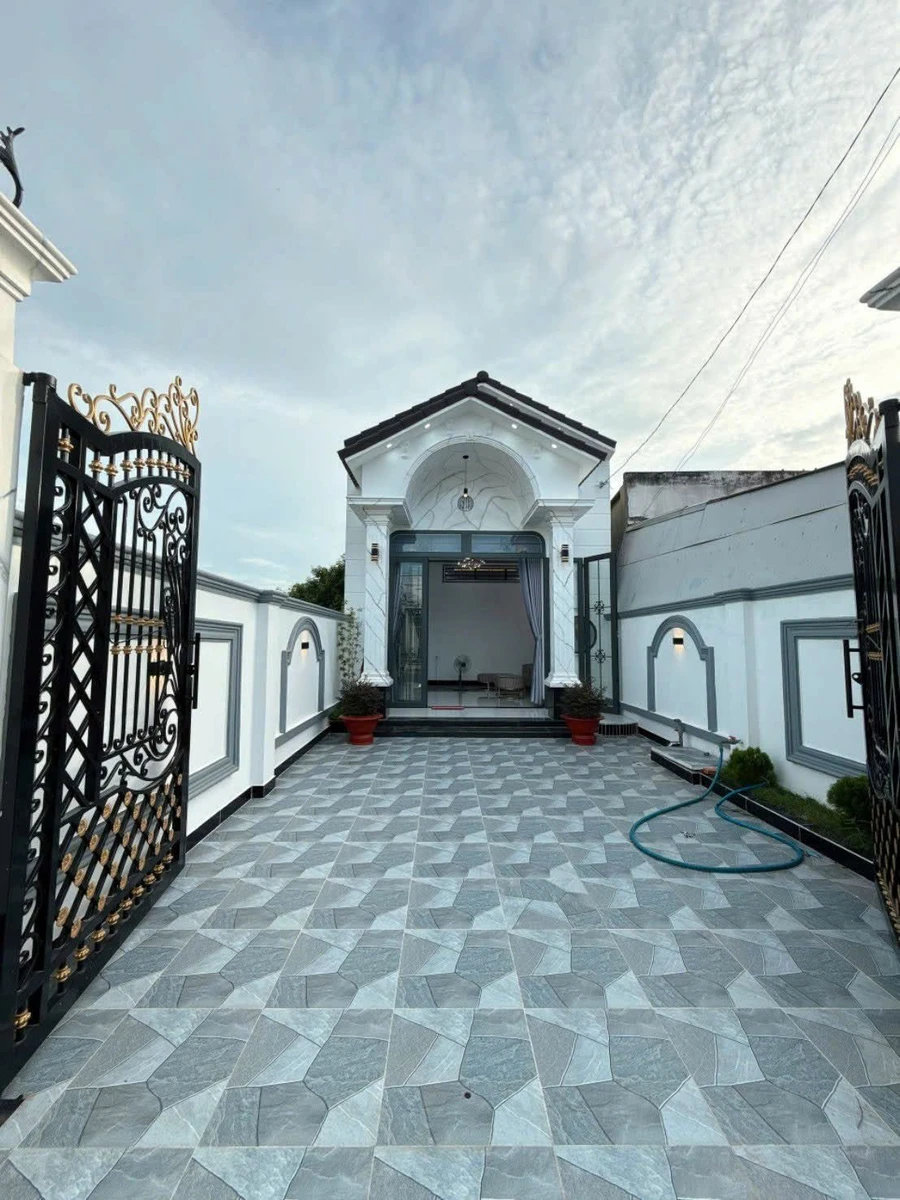 Bán nhà mới 100m² 3 phòng ngủ Tây Ninh - Ảnh thu nhỏ 2