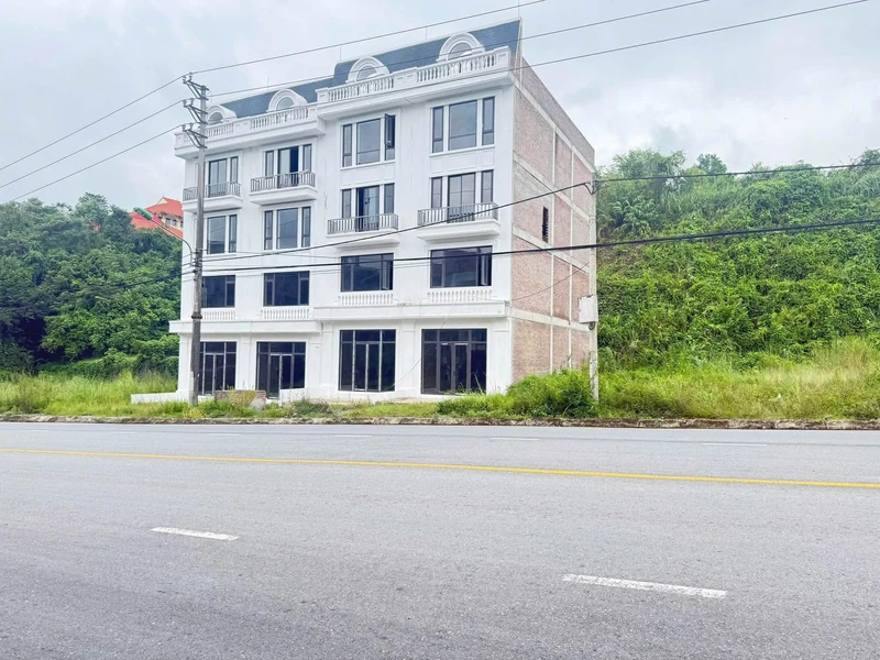 Nhà thô 4 tầng 100m² đường 19,5 Lào Cai 2 tỷ