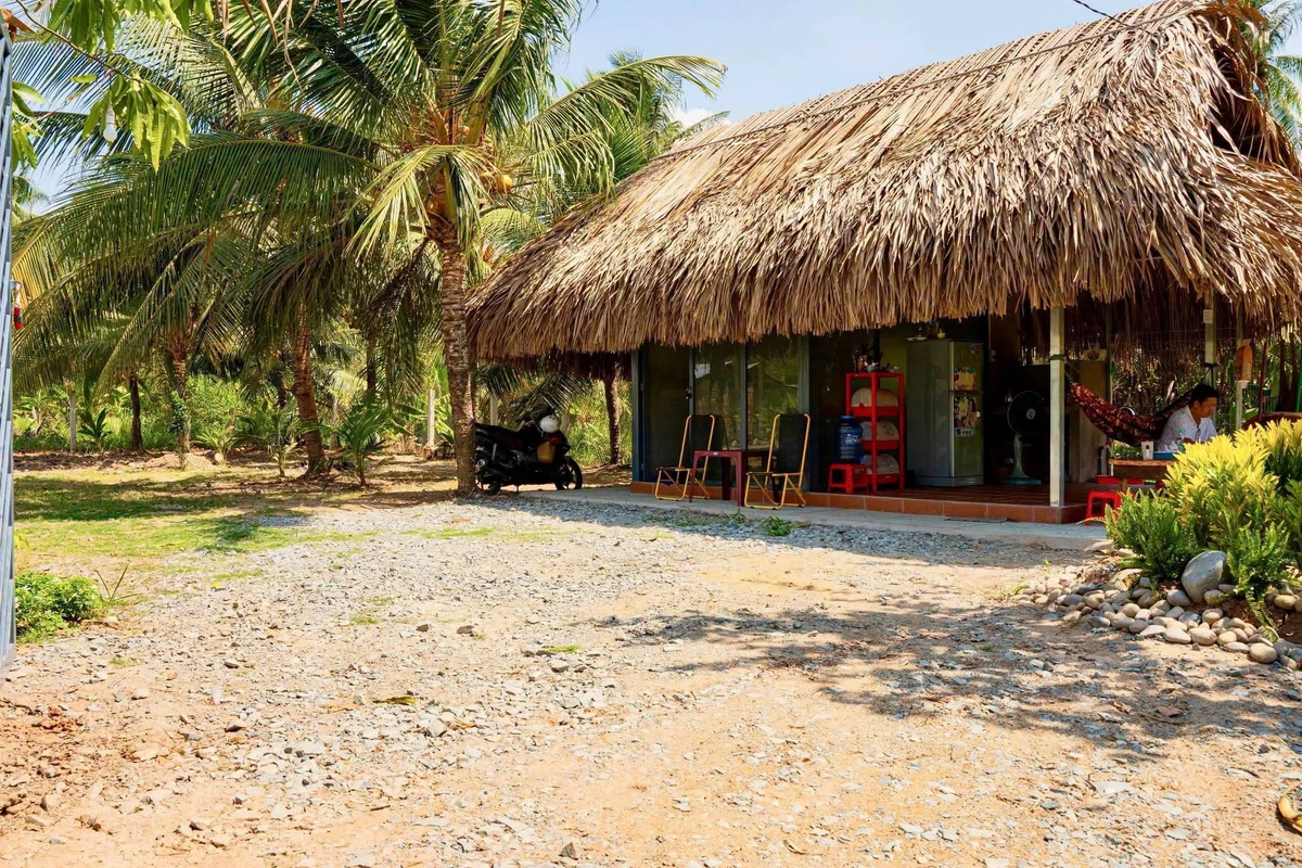 Bán nhà mặt tiền 330m2 gần Chung cư Giao Long, 860 triệu - Ảnh thu nhỏ 3