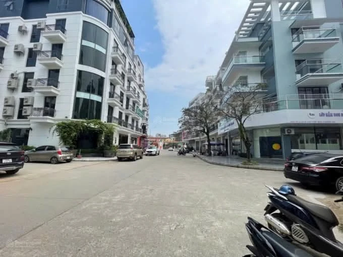 Nhà góc cạnh trường Văn Lang, Hạ Long, 140m2, 25 tỷ - Ảnh thu nhỏ 2