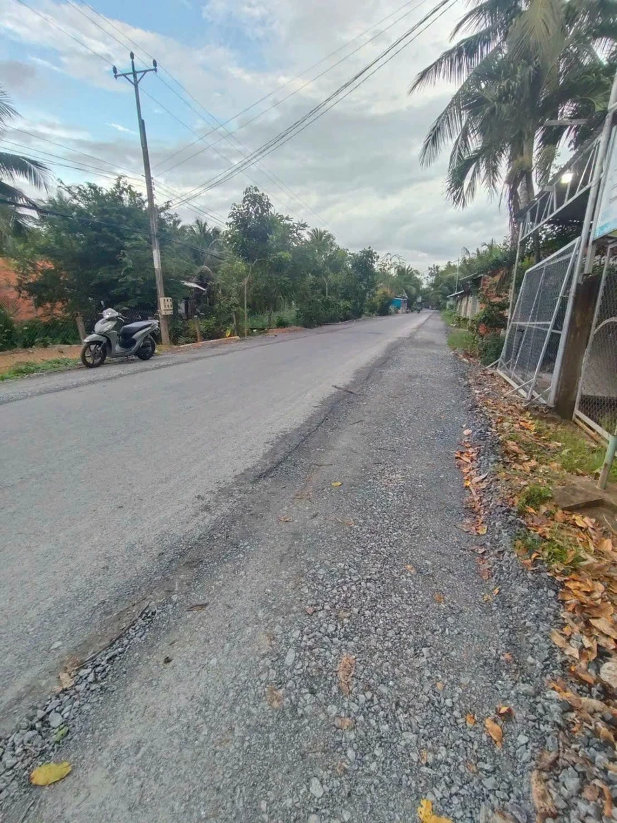 Bán đất mặt tiền 1700m² Huyện Lộ ĐH 22, Bến Tre - Ảnh 1
