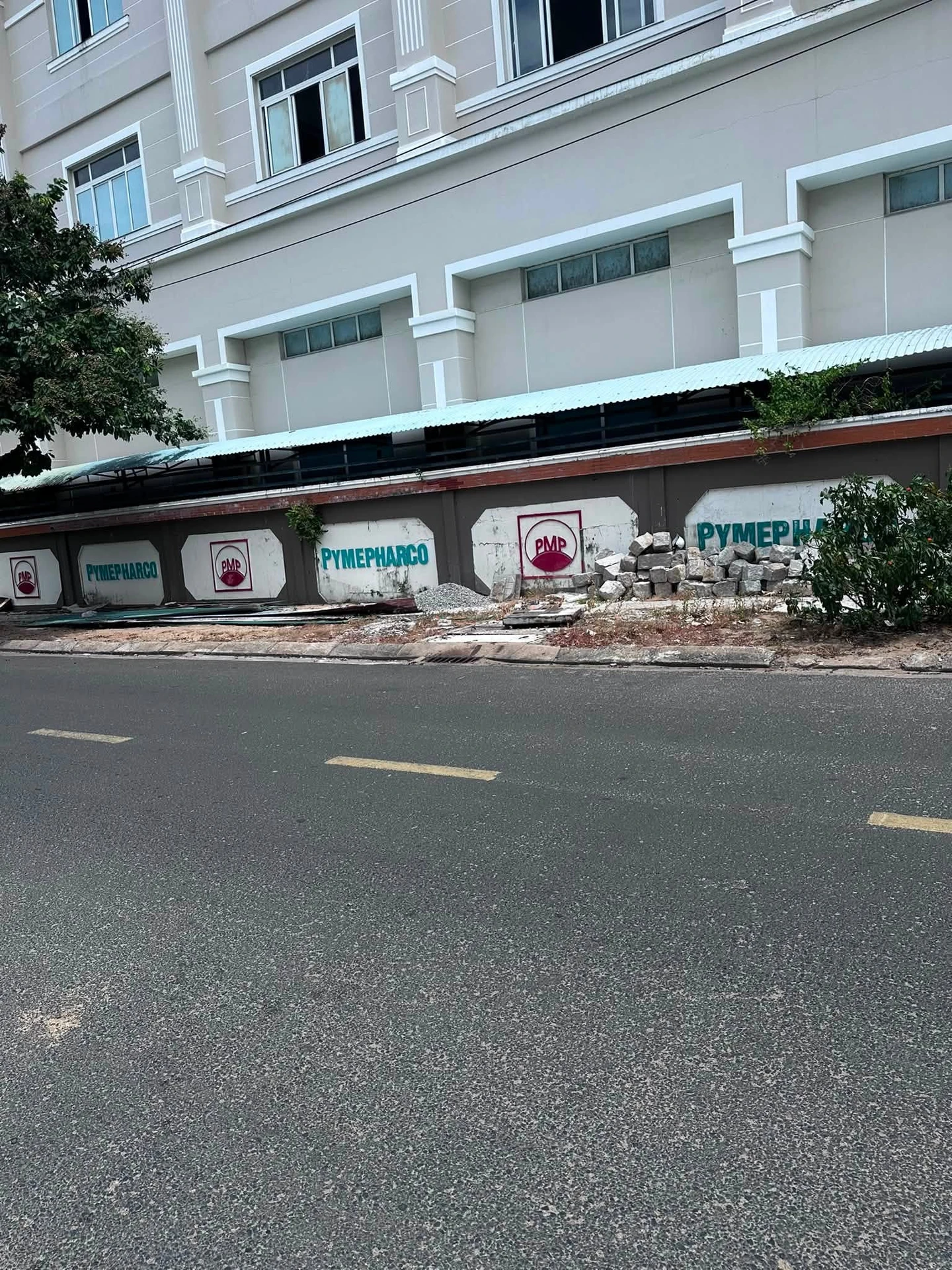 Bán nhà cấp 4, 2PN, 100m², Tuy Hoà - 2 tỷ - Ảnh 1