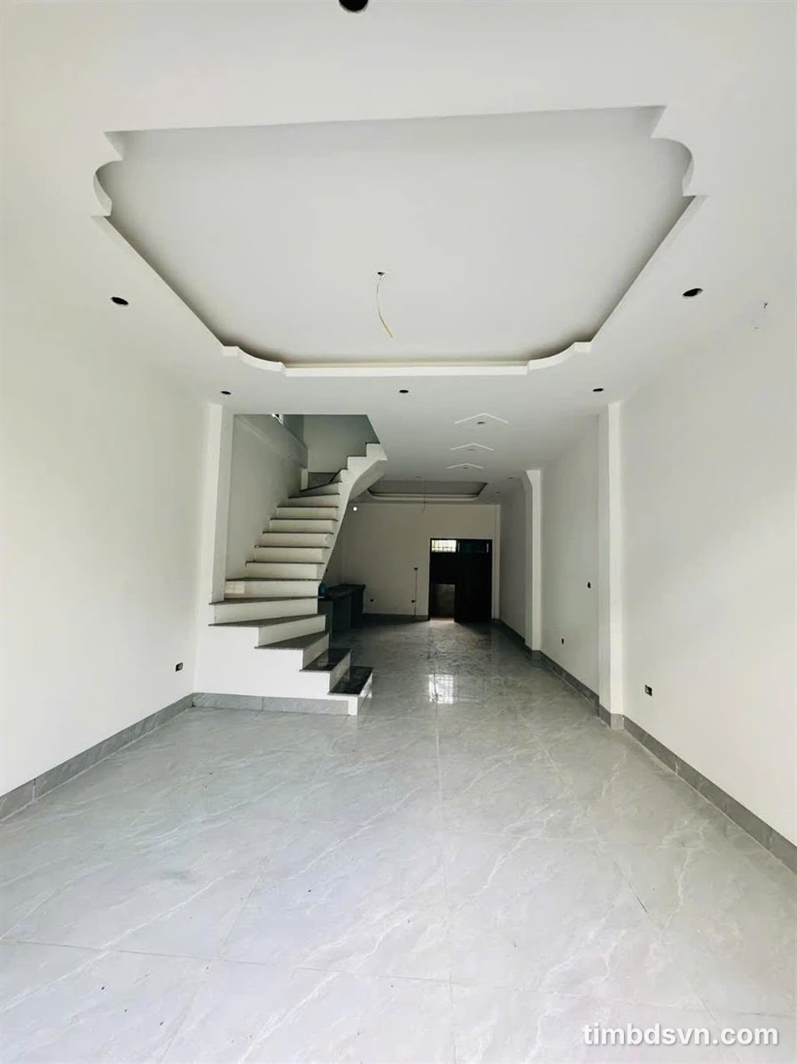 Nhà 70m2 4 tầng, 5 phòng ngủ, 3,8 tỷ Quốc Oai - Ảnh thu nhỏ 2