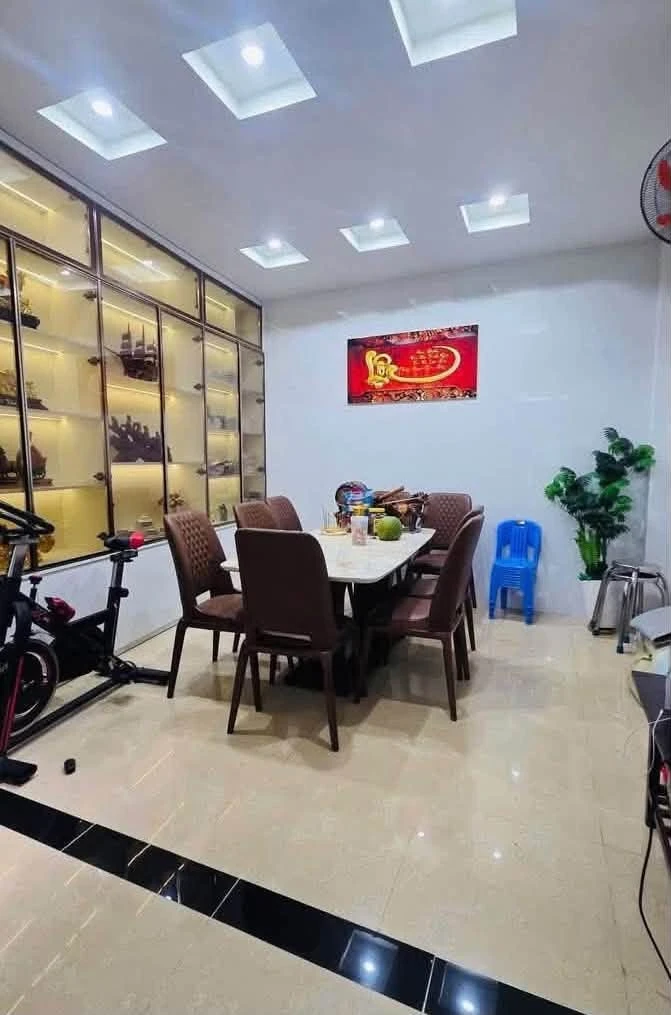 Bán nhà 3 tầng 68m2, 4 phòng ngủ Tân Bình giáp Q10, Q11 - Ảnh thu nhỏ 3