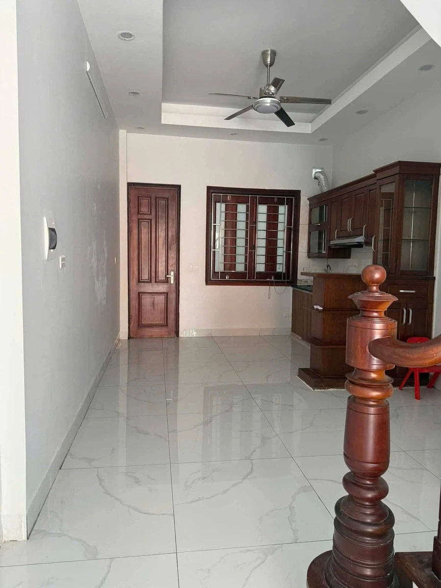 Cho thuê nhà 4 tầng 4 PN 50m² Phúc Lợi 8 triệu/tháng - Ảnh thu nhỏ 4