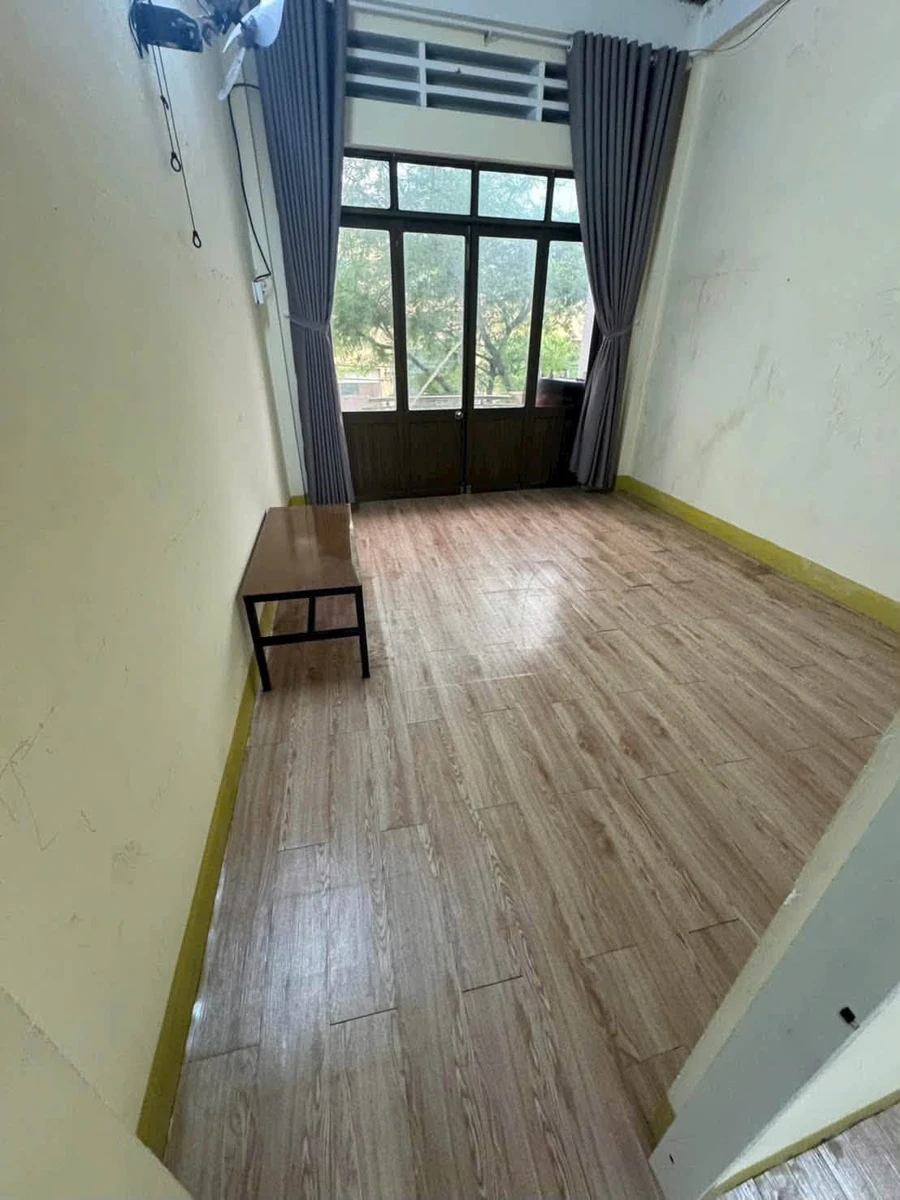 Cho thuê nhà mặt tiền 77m2 2PN Mai Xuân Thưởng Quy Nhơn - Ảnh thu nhỏ 3