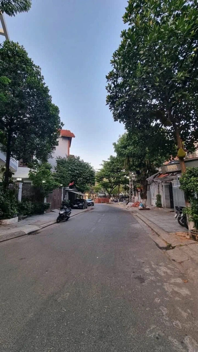 Bán nhà 4 tầng 125m² Nguyễn Khánh Toàn, Đà Nẵng - Ảnh thu nhỏ 2