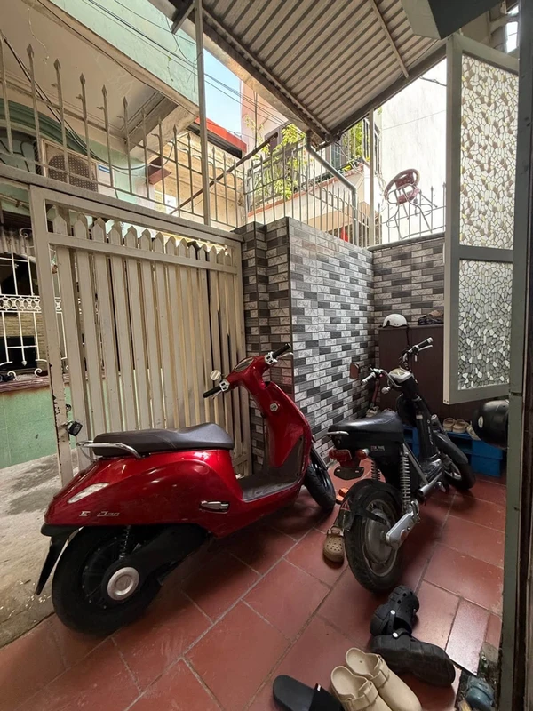 Bán nhà phố Tô Hiệu, 65m², 3 tầng gần 3 tỷ