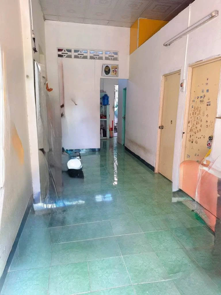 Bán nhà cấp 4 100m2, 3 phòng ngủ gần hồ bơi Quốc Hùng, Phan Thiết - Ảnh thu nhỏ 3