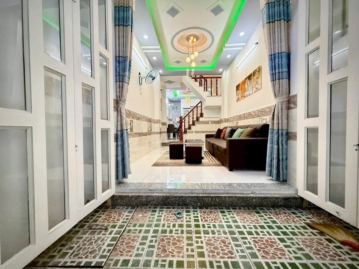 Bán nhà 3PN Quận 12, 86.6m², giá 3.79 tỷ - Ảnh thu nhỏ 2