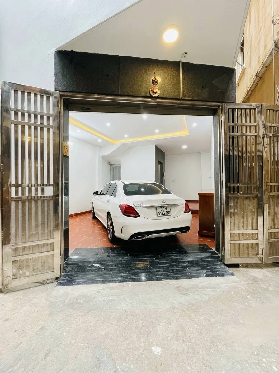 Bán nhà 43m² 3 phòng ngủ 11 tỷ Mỹ Đình - Ảnh 1