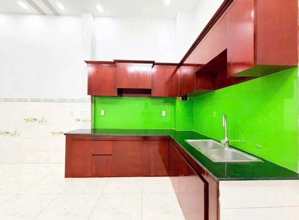 Bán nhà 1 trệt 2 lầu 4PN hẻm HT35, Quận 12, 69,1m², giá 5,35 tỷ - Ảnh thu nhỏ 5