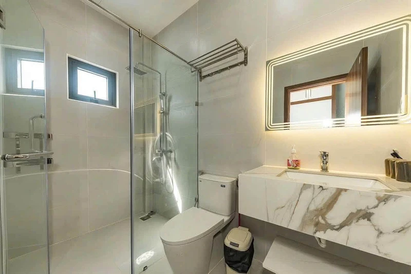 Bán gấp homestay 4 phòng 220m2 đang kinh doanh gần chợ Đà Lạt giá 7,5 tỷ