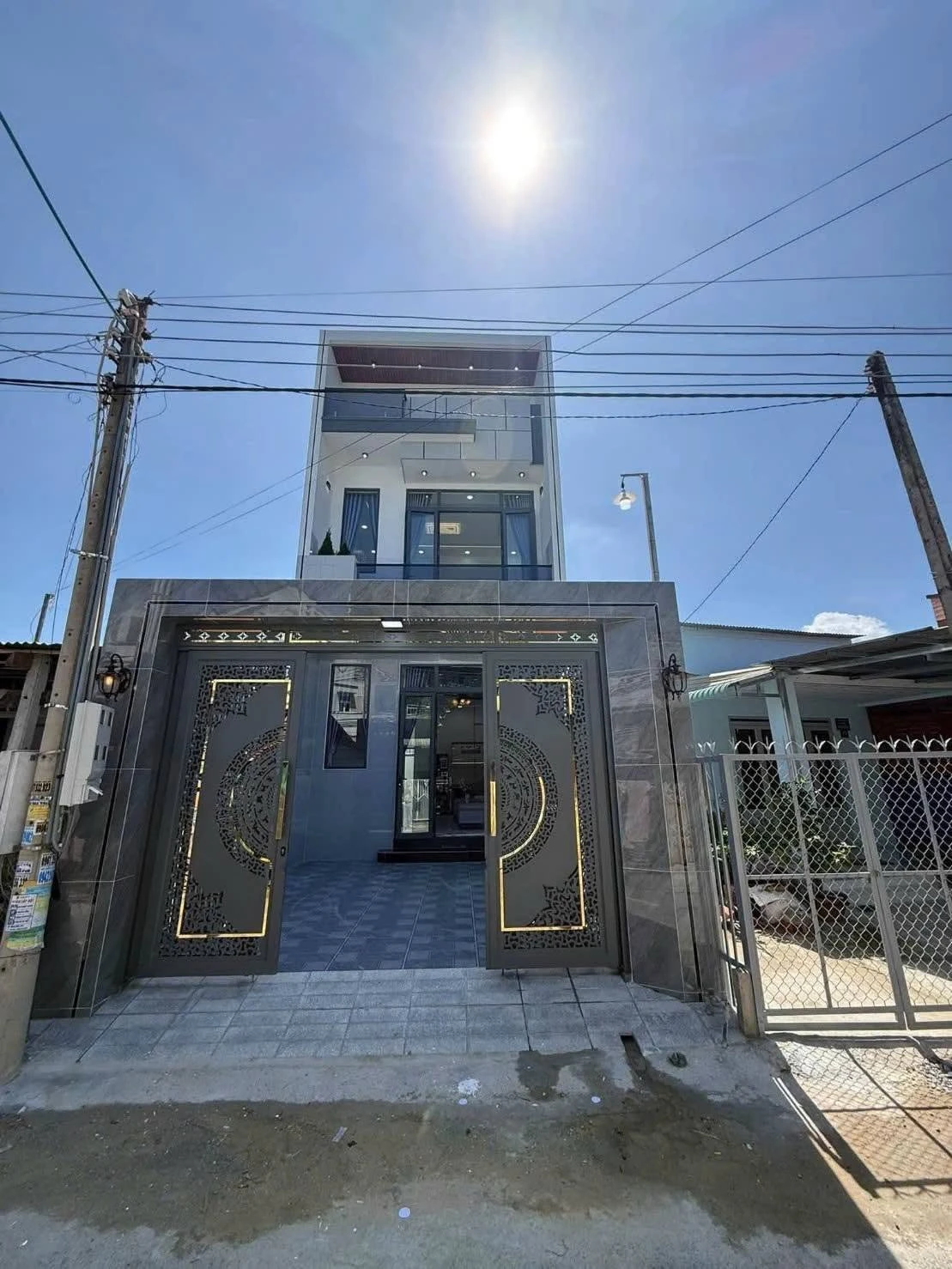 Bán nhà 1 trệt 1 lầu 3PN Tây Ninh 3,25 tỷ - Ảnh 1