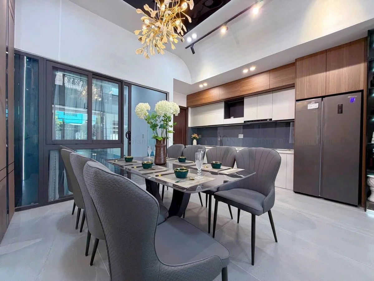 Bán nhà tân cổ điển mặt tiền 77,5m2 Lý Thái Tông - Ảnh thu nhỏ 5