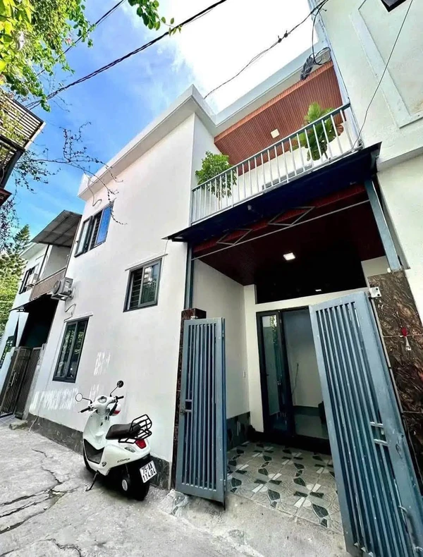 Bán nhà 2 tầng 55m2 3PN Nguyễn Tuân Huế 2,39 tỷ