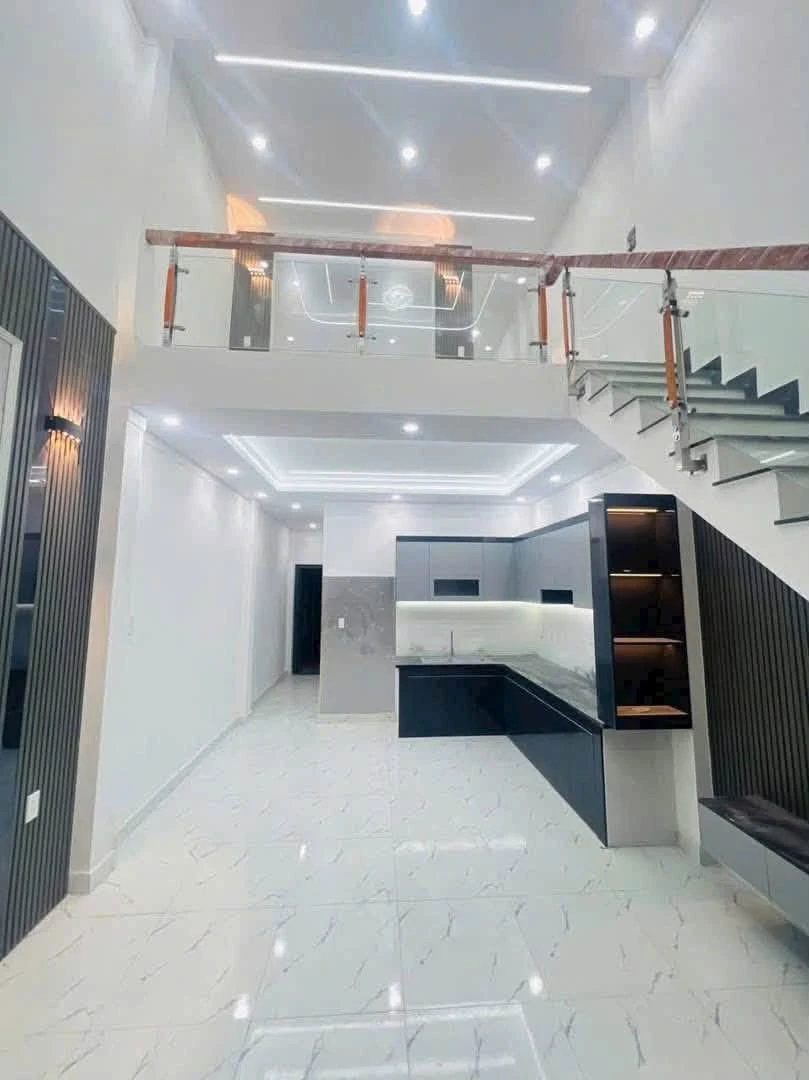 Bán nhà sổ hồng 72m² Quận 12 gần chợ Phú Phong - Ảnh thu nhỏ 2