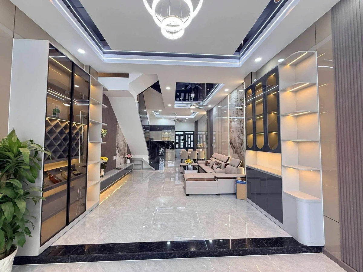 Bán nhà phố KDC Lê Phong Tân Đông Hiệp 211m² 3 PN 5.88 tỷ - Ảnh thu nhỏ 4