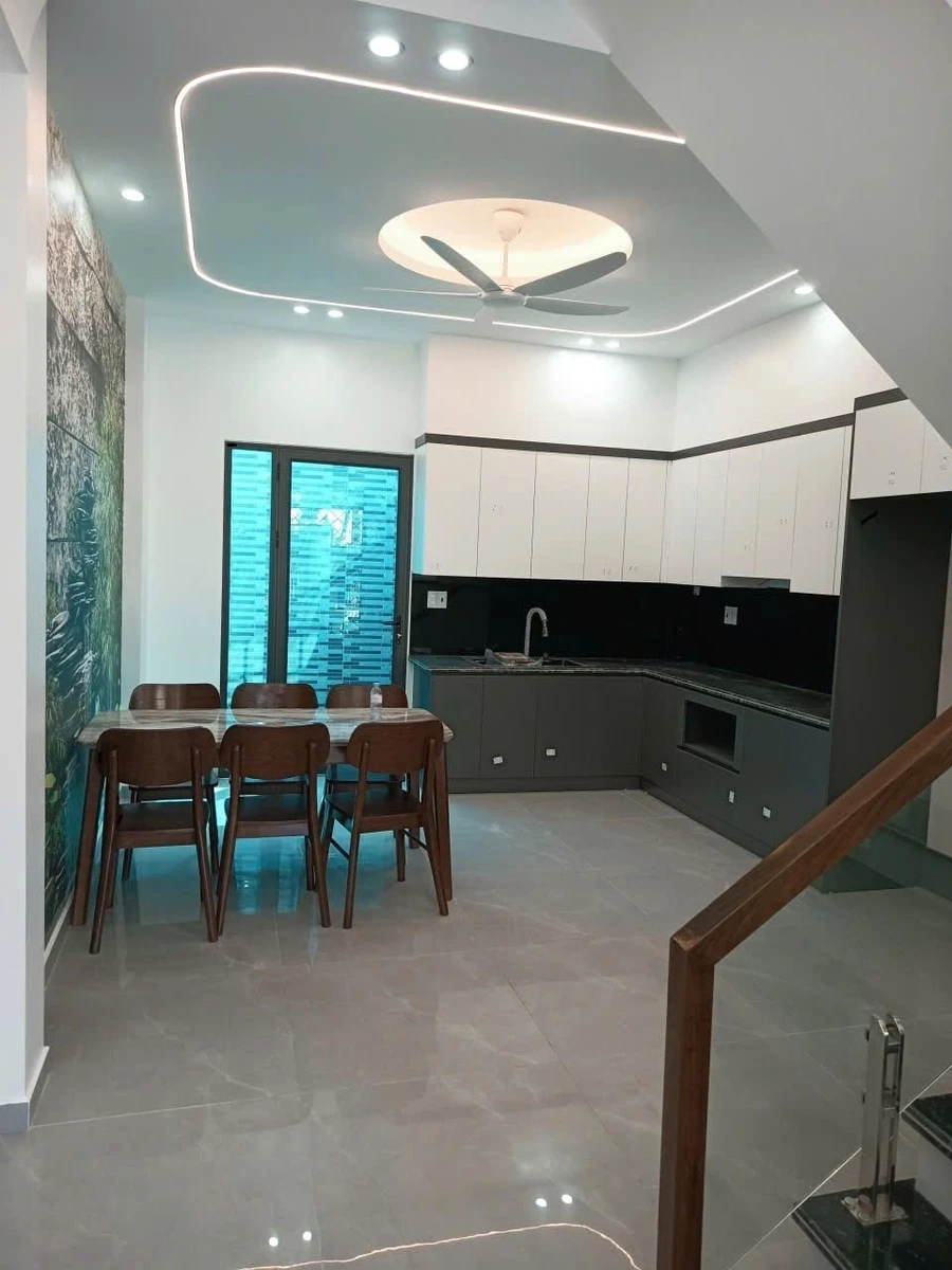 Bán nhà 3 tầng 59.4m2 gần cầu Kiến An 2.2 tỷ - Ảnh thu nhỏ 2