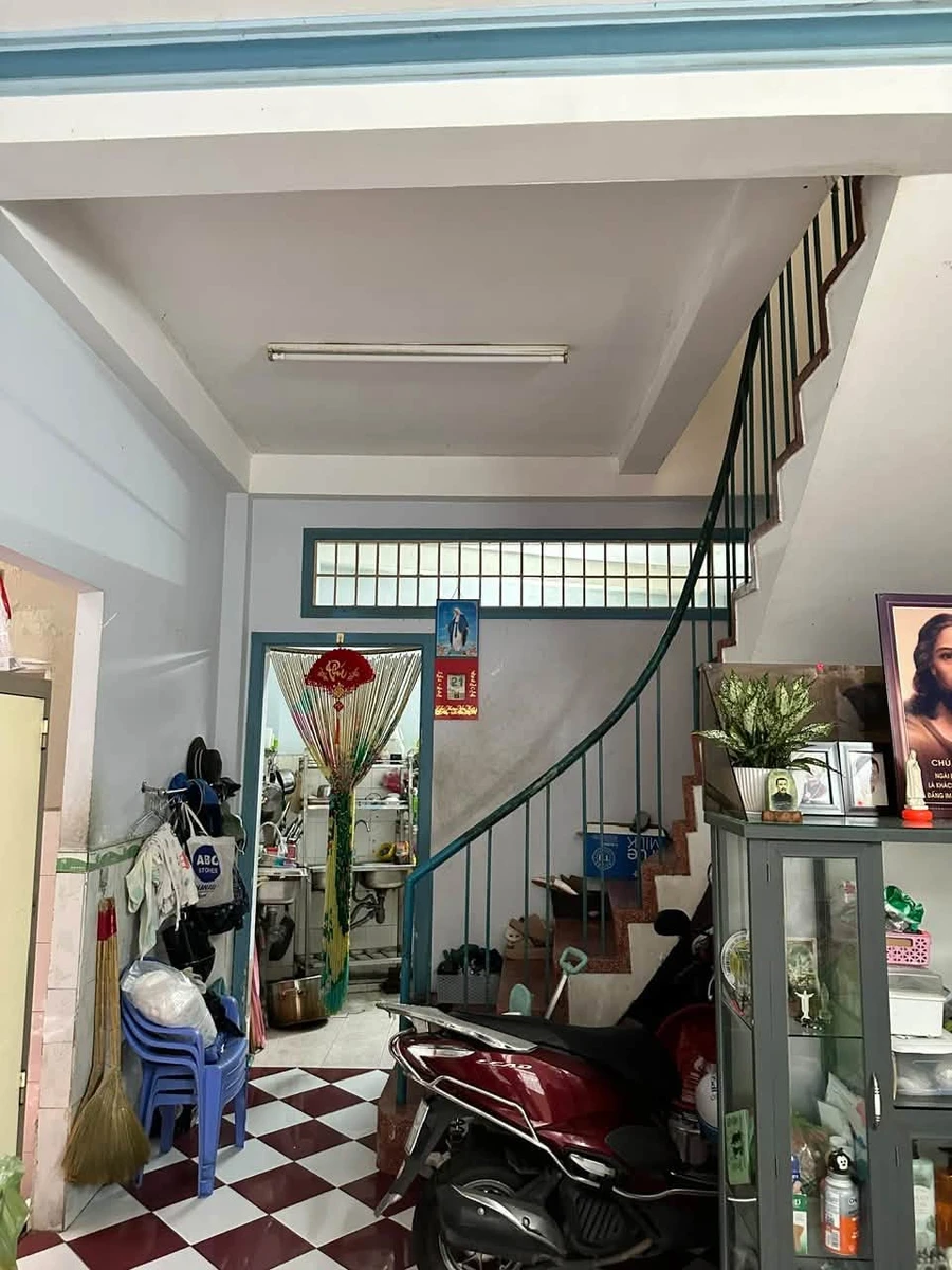 Bán nhà hẻm 4x11m, 1 trệt 1 lầu 1 tum, đường Xô Viết Nghệ Tĩnh, Bình Thạnh - Ảnh thu nhỏ 4