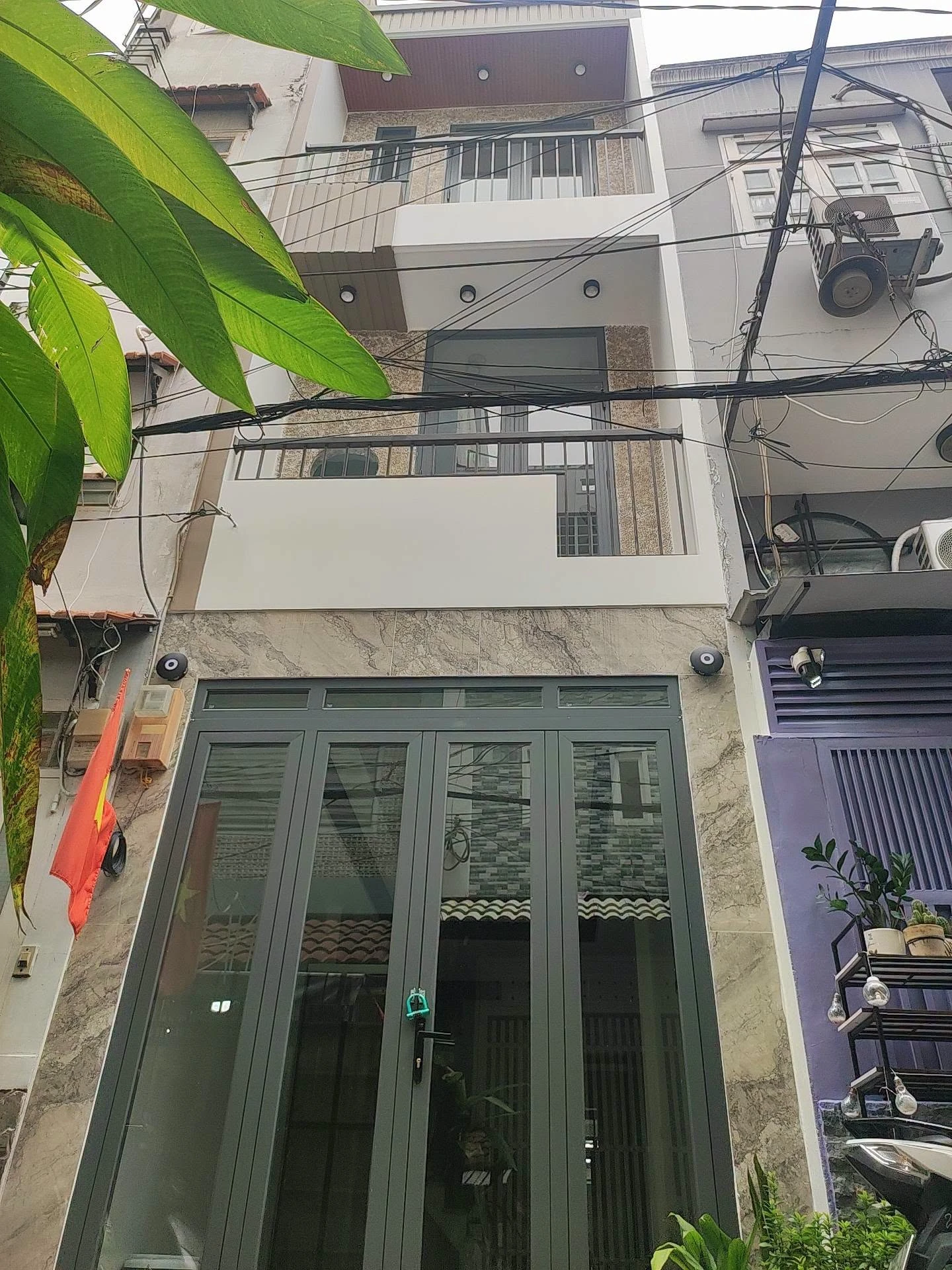 Bán nhà phố 2PN/3WC 88m² hẻm Tôn Đản Q4 giá 5,299 tỷ - Ảnh 1