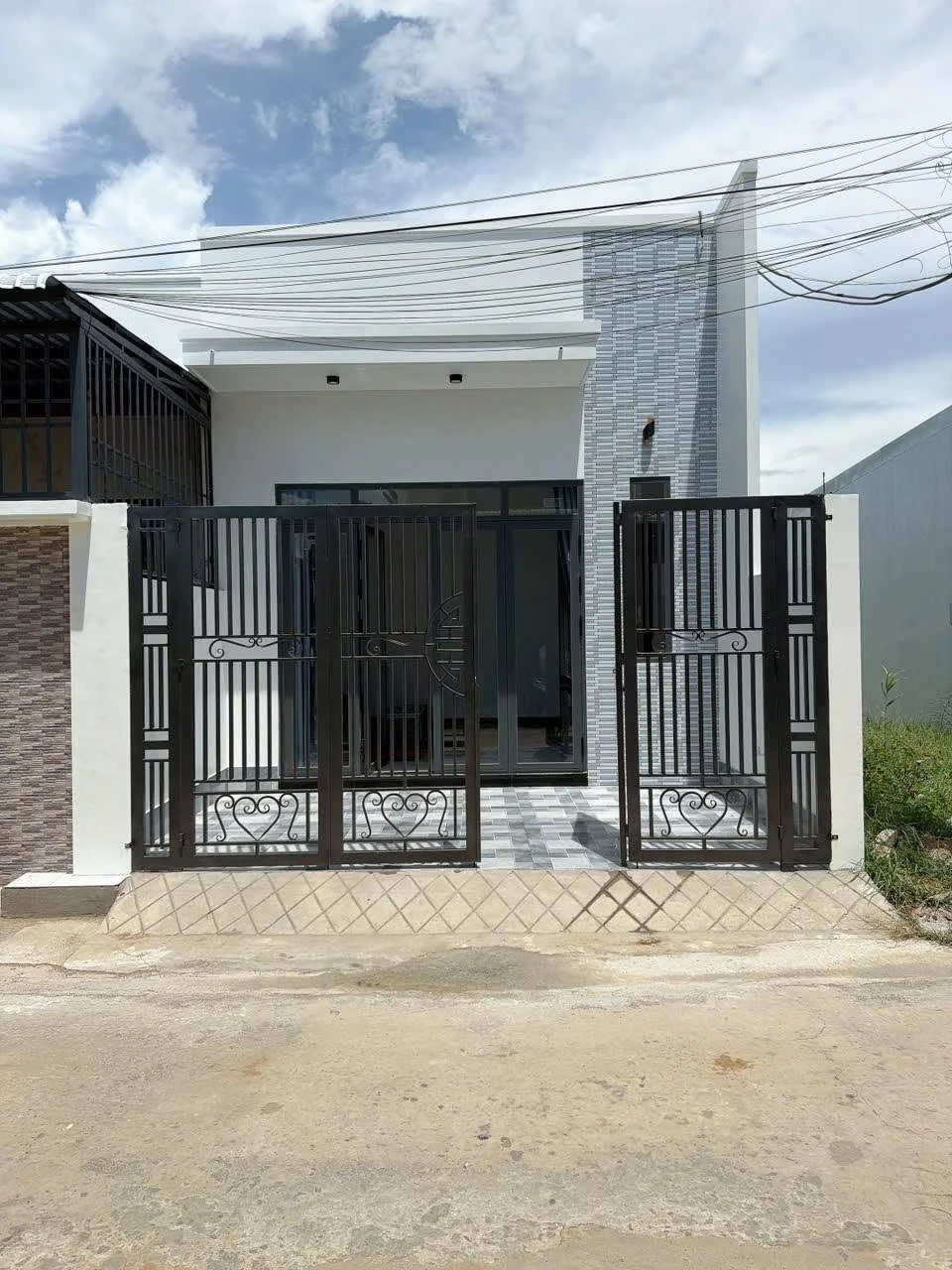 Nhà mặt tiền bán Nguyễn Huy Tưởng 5x18m, 2PN, 1.69 tỷ - Ảnh 1