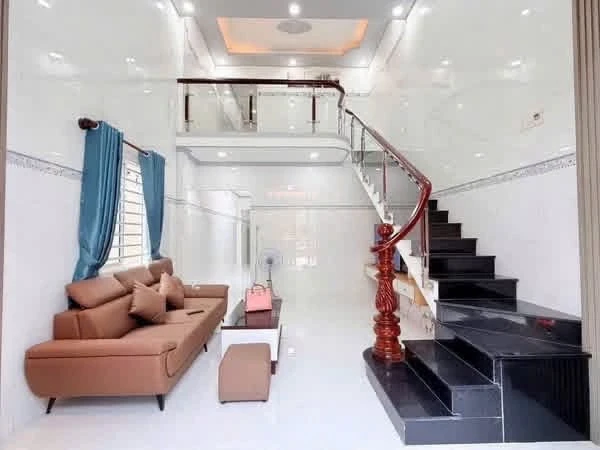 Bán nhà 1 trệt 1 lầu full nội thất 73,8m² hẻm Hồ Bơi Thanh Trúc, Phường An Hội, Bến Tre - Ảnh thu nhỏ 3
