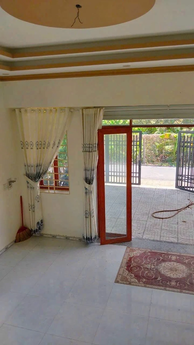 Bán nhà mái thái Tân An, Thủ Dầu Một, 3 phòng ngủ, 204m2, 3.2 tỷ - Ảnh thu nhỏ 5