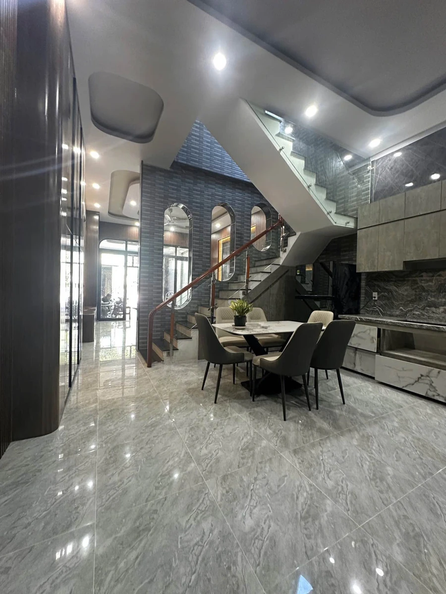 Bán nhà 1 trệt 1 lầu mặt tiền 100m², Phường Trảng Dài - Ảnh thu nhỏ 4