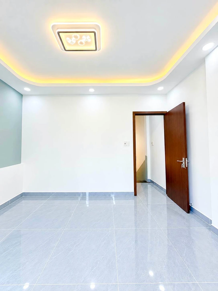 Bán nhà góc 2 tầng 30m2 đường Trịnh Đình Trọng, Tân Phú, giá 4,85 tỷ - Ảnh thu nhỏ 4