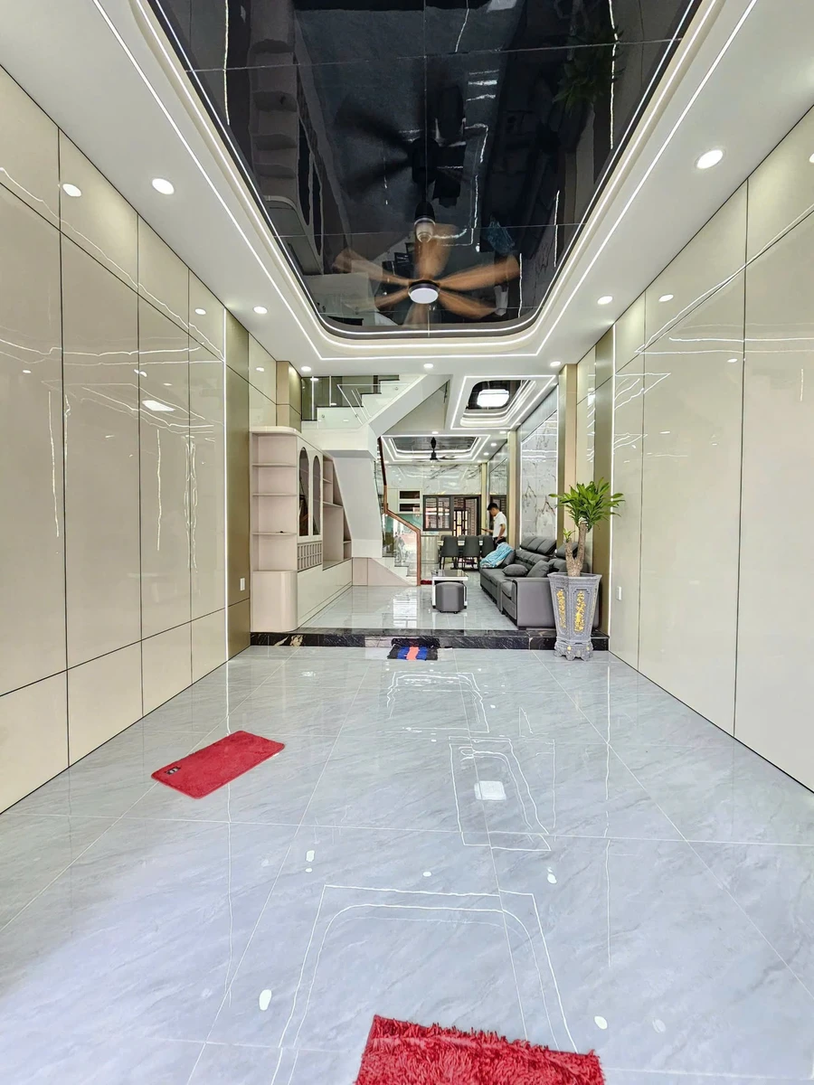 Bán nhà mới hoàn công 76,5m2, 4PN mặt tiền Nguyễn Hữu Cảnh Dĩ An 8.9 tỷ - Ảnh thu nhỏ 3
