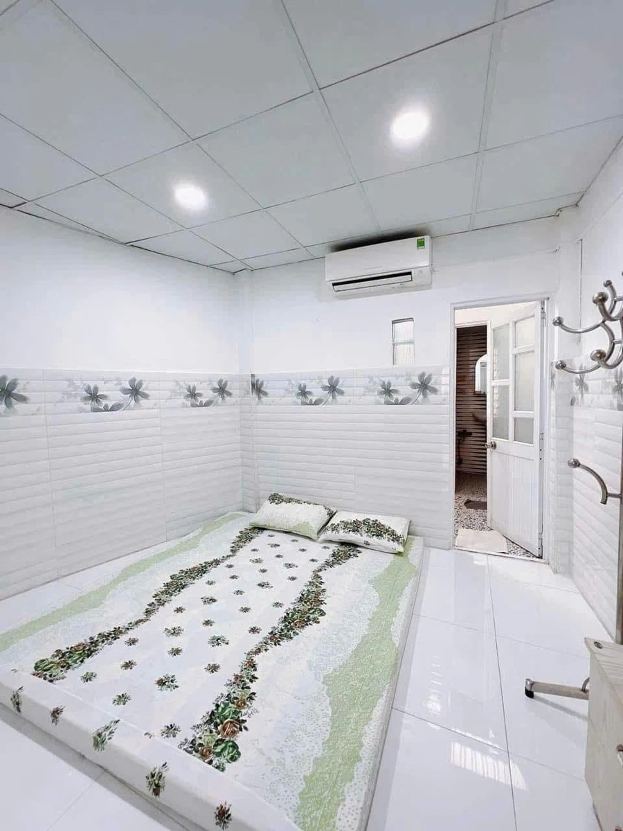 Bán nhà hẻm 243 Hoàng Diệu, Quận 4 – 54m², 2PN, giá 4,6 tỷ TL - Ảnh thu nhỏ 4