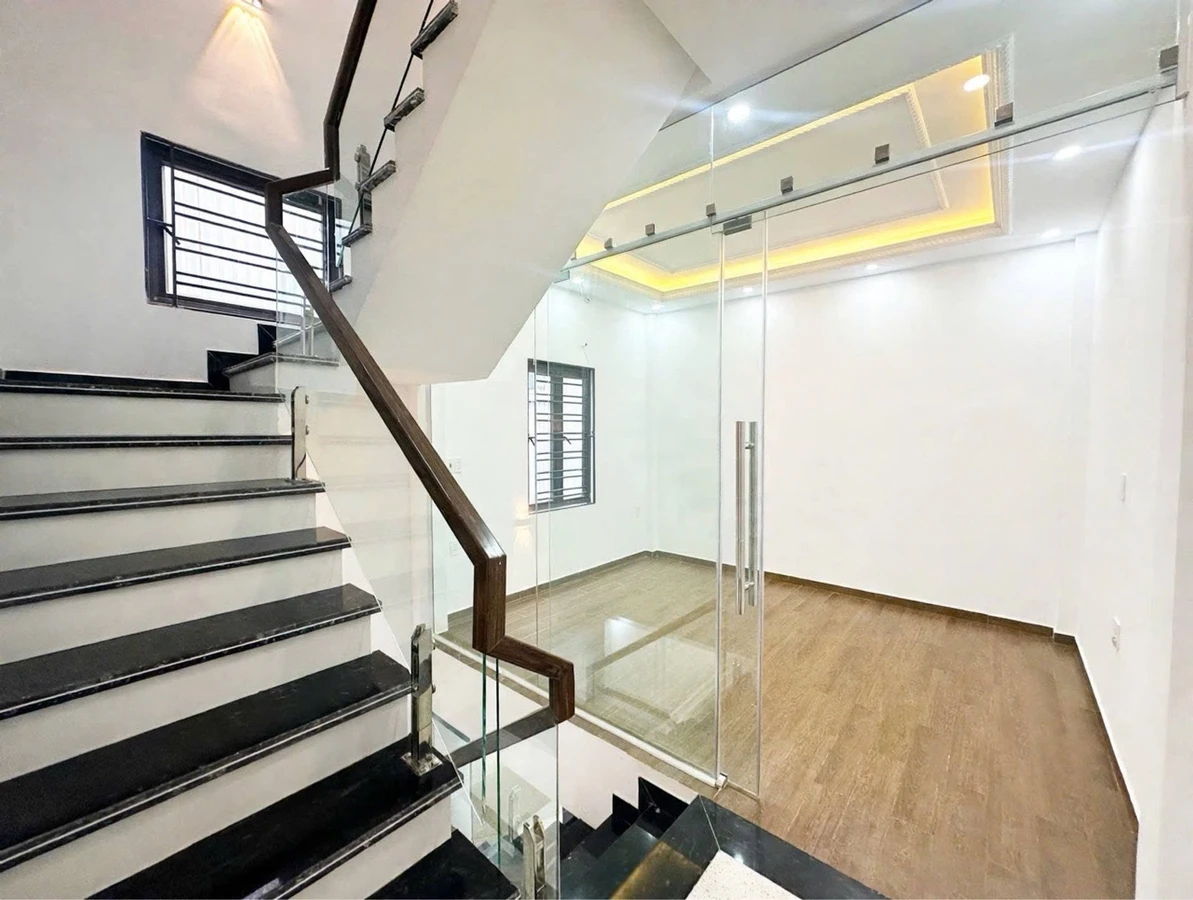 Bán nhà 4 tầng 48.5m² mặt ngõ Miếu Hai Xã, Thủ Đức - Ảnh thu nhỏ 4