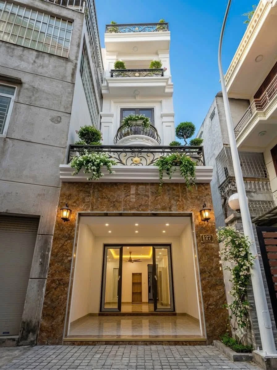 Nhà bán 4 tầng 60m² Chợ Hàng Quận 1 giá 6 tỷ - Ảnh thu nhỏ 3