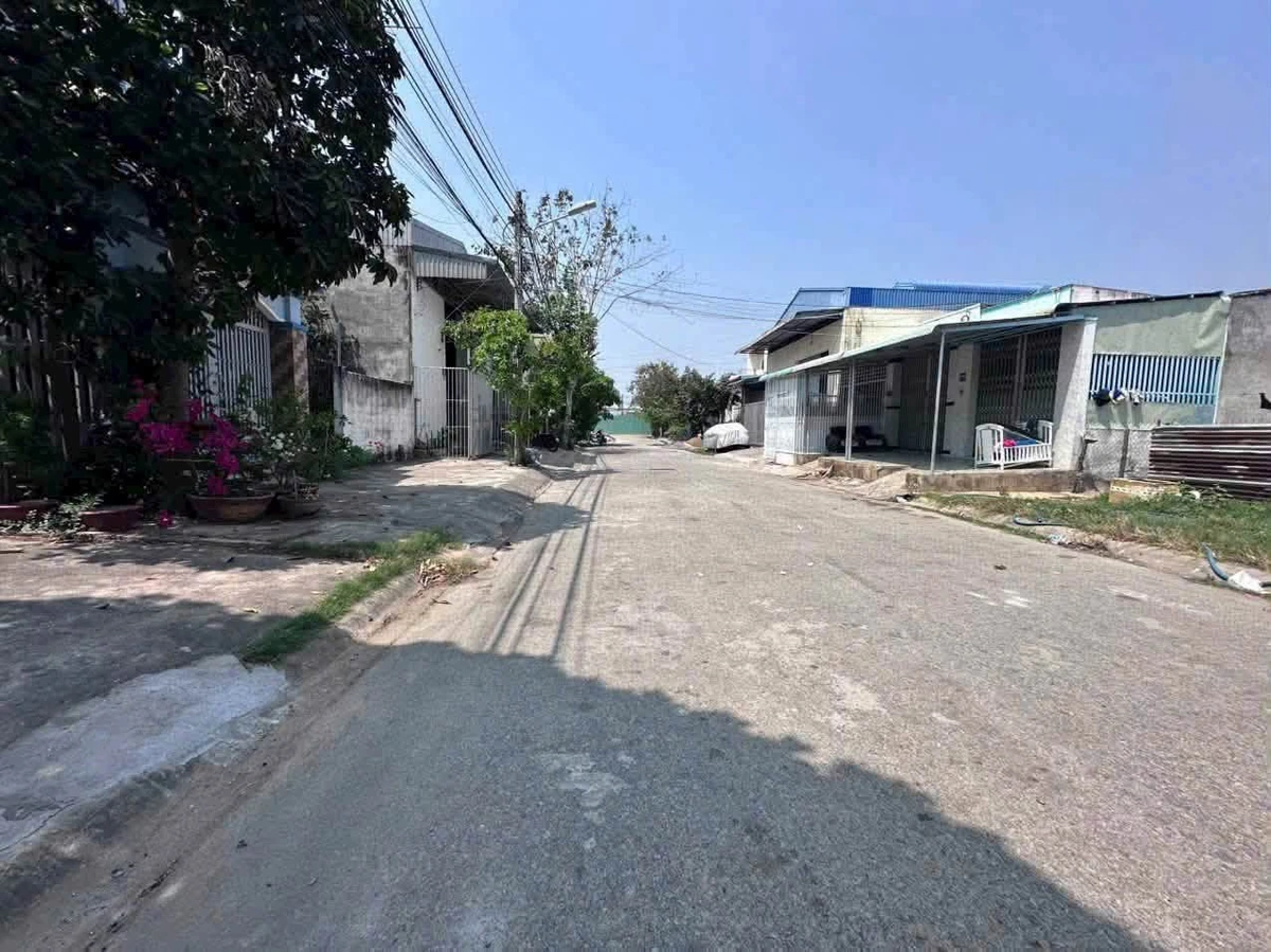 Bán đất mặt tiền Phan Thiết 95m2, sổ hồng riêng 1 tỷ 800 triệu - Ảnh thu nhỏ 2