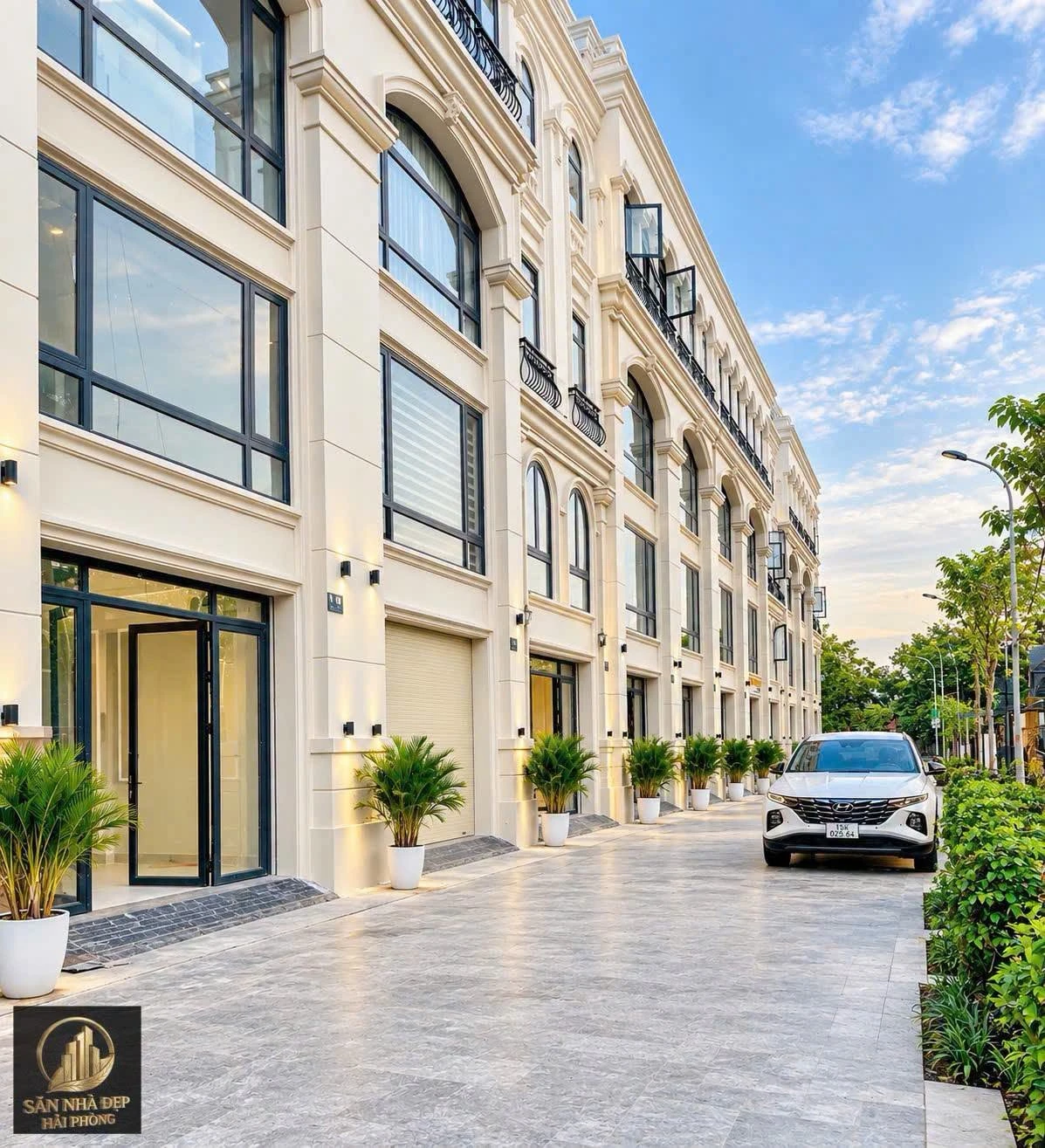 Bán nhà 5 tầng 50m² có thang máy Phố Tây Văn Cao Hải Phòng - Ảnh 1