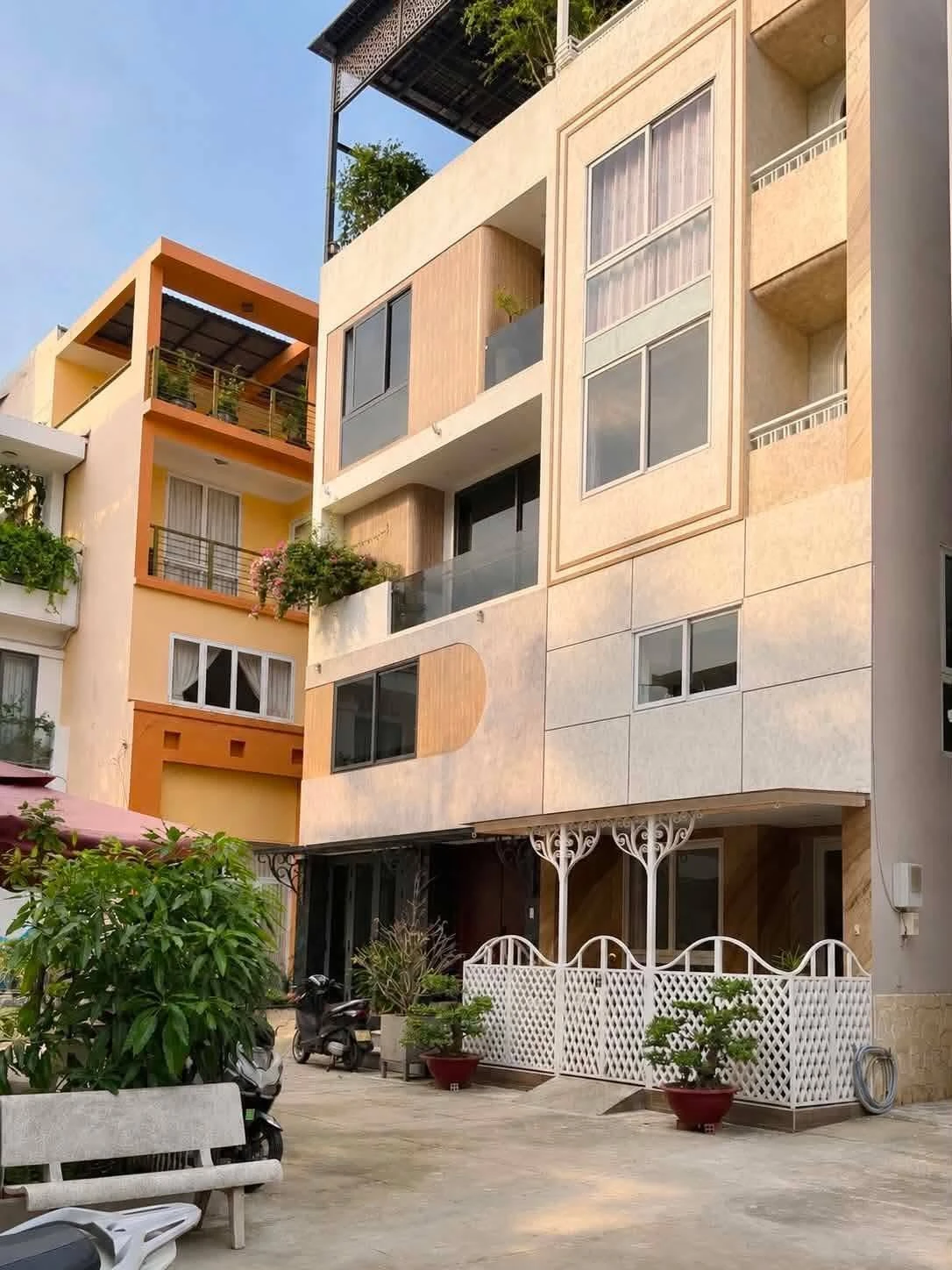 Bán nhà 5 tầng 198.8m2 Lê Quang Định Gò Vấp - Ảnh 1