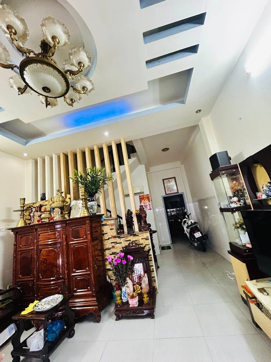 Bán nhà 3 tầng hẻm xe hơi 6m giáp Tên Lửa, 5x18m, 3PN, giá 5 tỷ, Bình Tân - Ảnh thu nhỏ 2