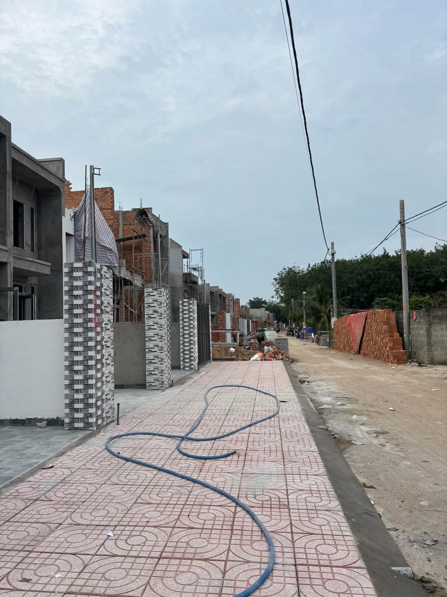 Bán nhà trệt lửng 80m² 3PN gần chợ Thạnh Phú Tân Triều 1 tỷ 350 triệu - Ảnh thu nhỏ 4