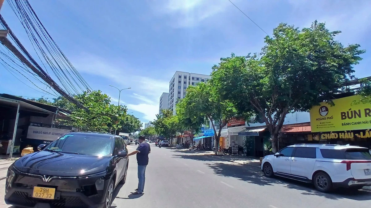 Bán lô góc 120m² mặt tiền đường 28 Nha Trang 13 tỷ - Ảnh thu nhỏ 2
