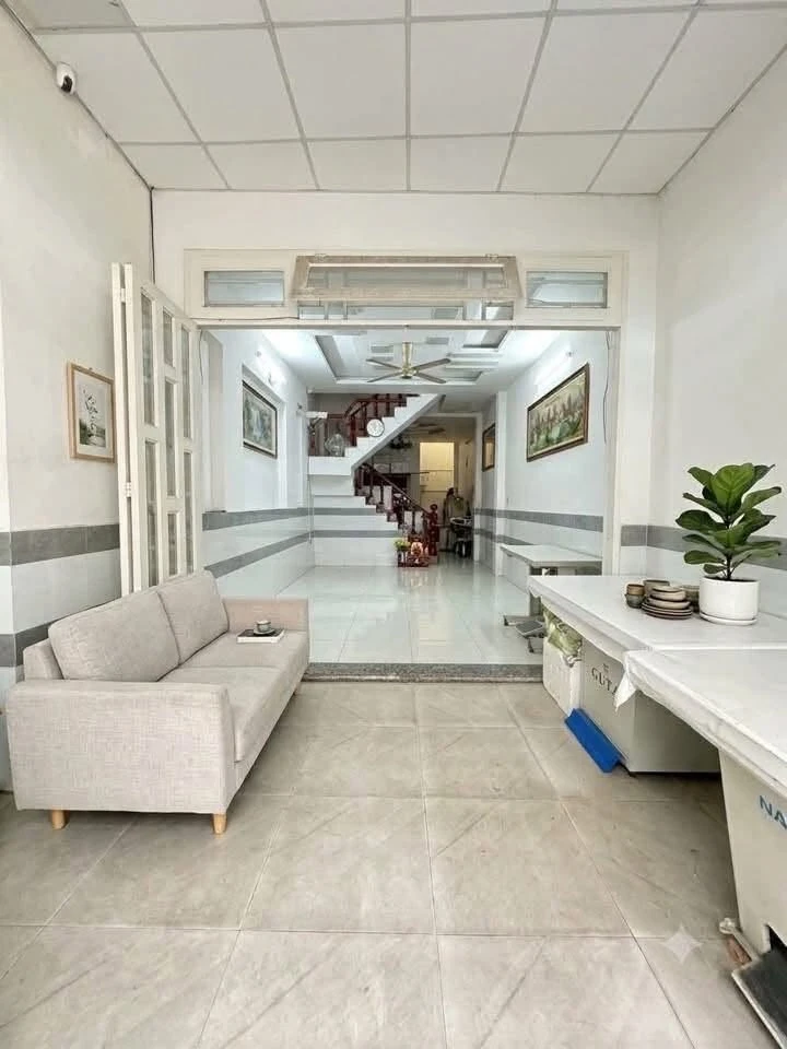 Bán nhà 64m2, 3 tầng, Lâm Thị Hổ, Q.12, 5,8 tỷ - Ảnh 1
