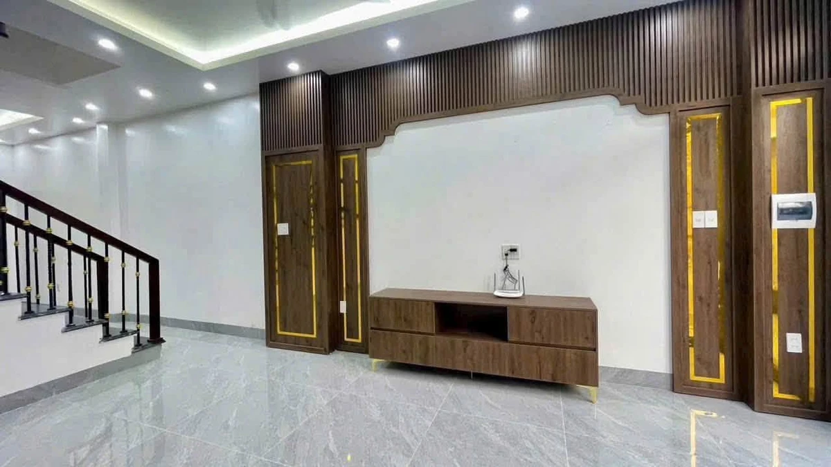 Bán nhà 4 phòng ngủ 42m2 phố Nguyễn Hữu Cầu Hải Dương - Ảnh thu nhỏ 3