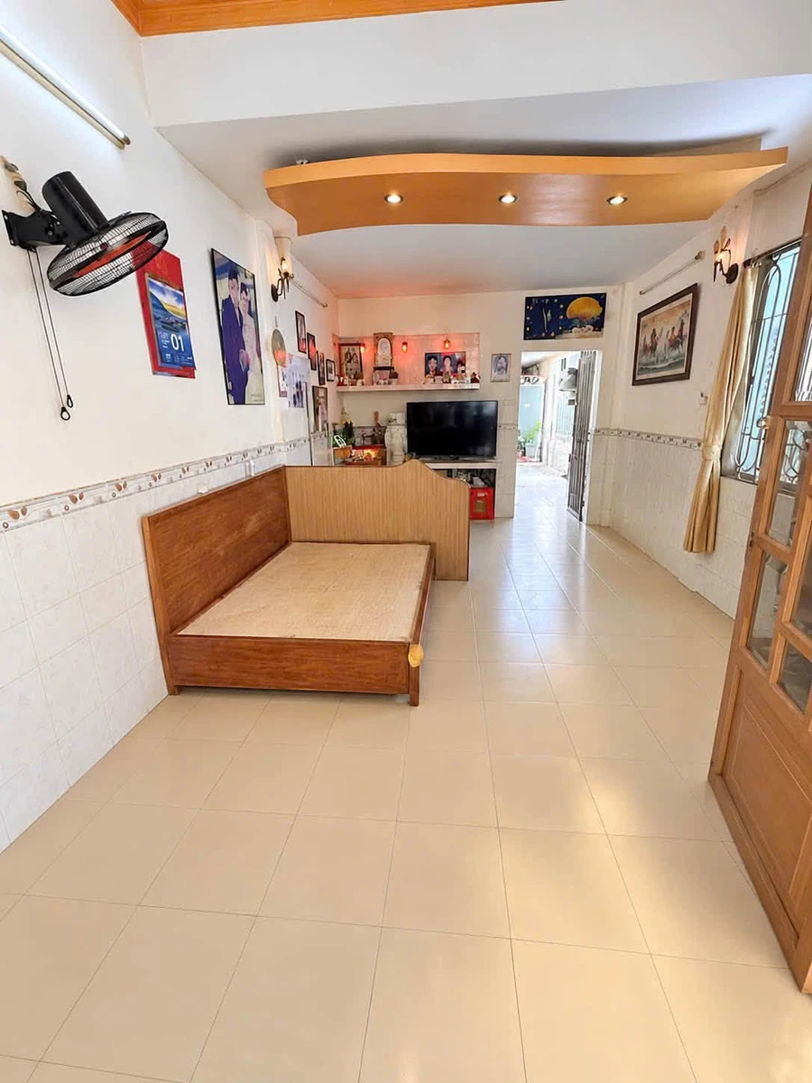 Bán nhà 3PN 60m² hẻm xe hơi Âu Dương Lân Quận 8, giá 5,5 tỷ - Ảnh thu nhỏ 2