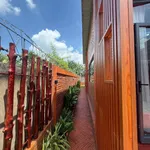 Bán nhà 2 mặt tiền 100m2 kiểu nghỉ dưỡng, nội thất đầy đủ - Ảnh thu nhỏ 4
