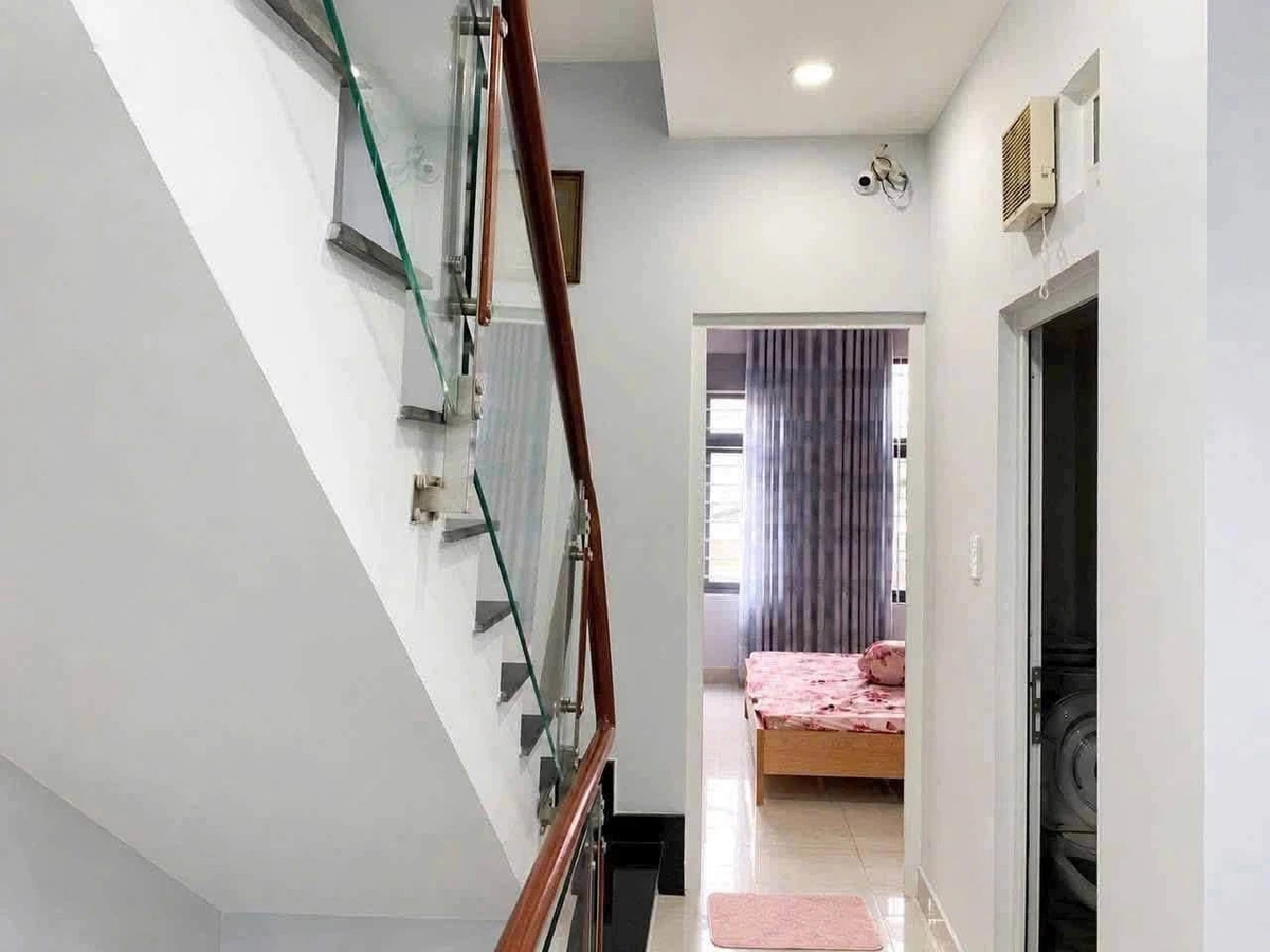 Cho thuê nhà 5 tầng 120m² đường Bùi Văn Thêm, Phú Nhuận - Ảnh thu nhỏ 4