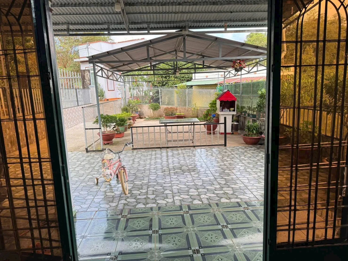 Bán đất hẻm Lam Sơn Bảo Lộc 400m2 giá 2 tỷ 1 - Ảnh thu nhỏ 2