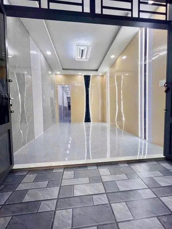 Bán nhà Quận 12 56m² 2 phòng 2 tỷ 650 triệu - Ảnh thu nhỏ 3