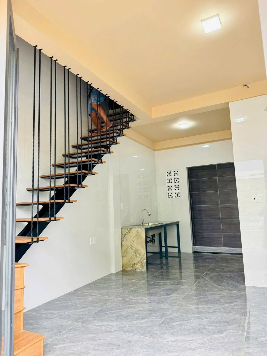 Cho thuê phòng 30m2 gác lửng 4 triệu/tháng Rạch Giá - Ảnh thu nhỏ 4