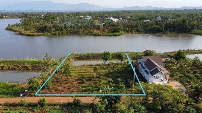 Bán đất view hồ Ea Ning 320m² 590 triệu, Đắk Lắk